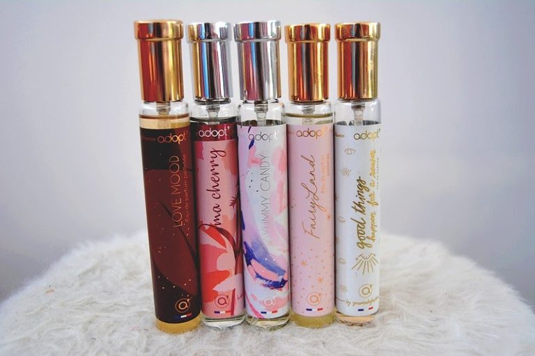 Liste des meilleurs dupes de parfums de luxe chez Adopt